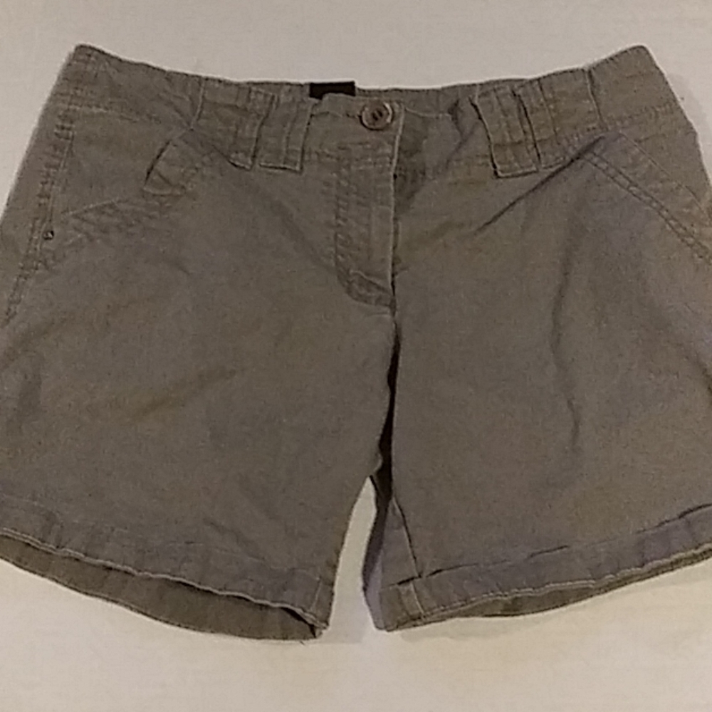 🌈 Grey Jean Shorts